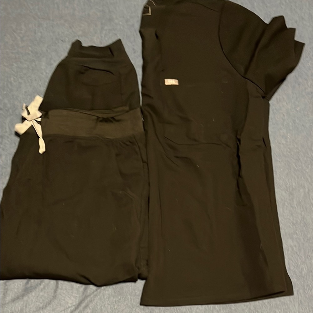 Figs Black Women's Scrub Set